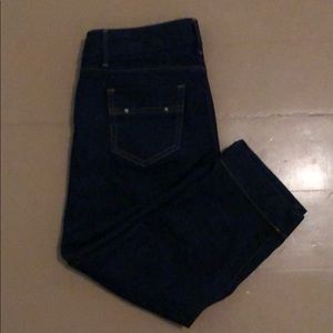 Banana republic Capri dark wash denim cropped jean